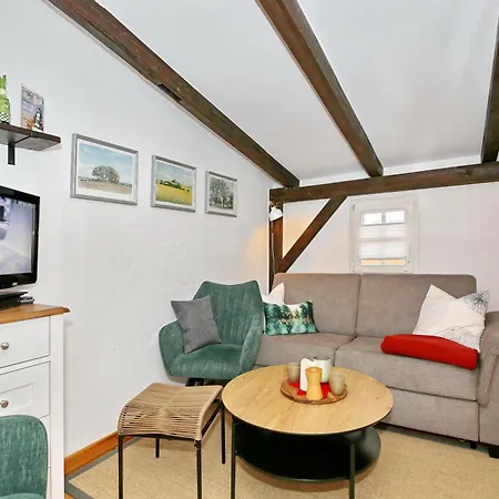 Auf Den Hoefen 09 شقة *